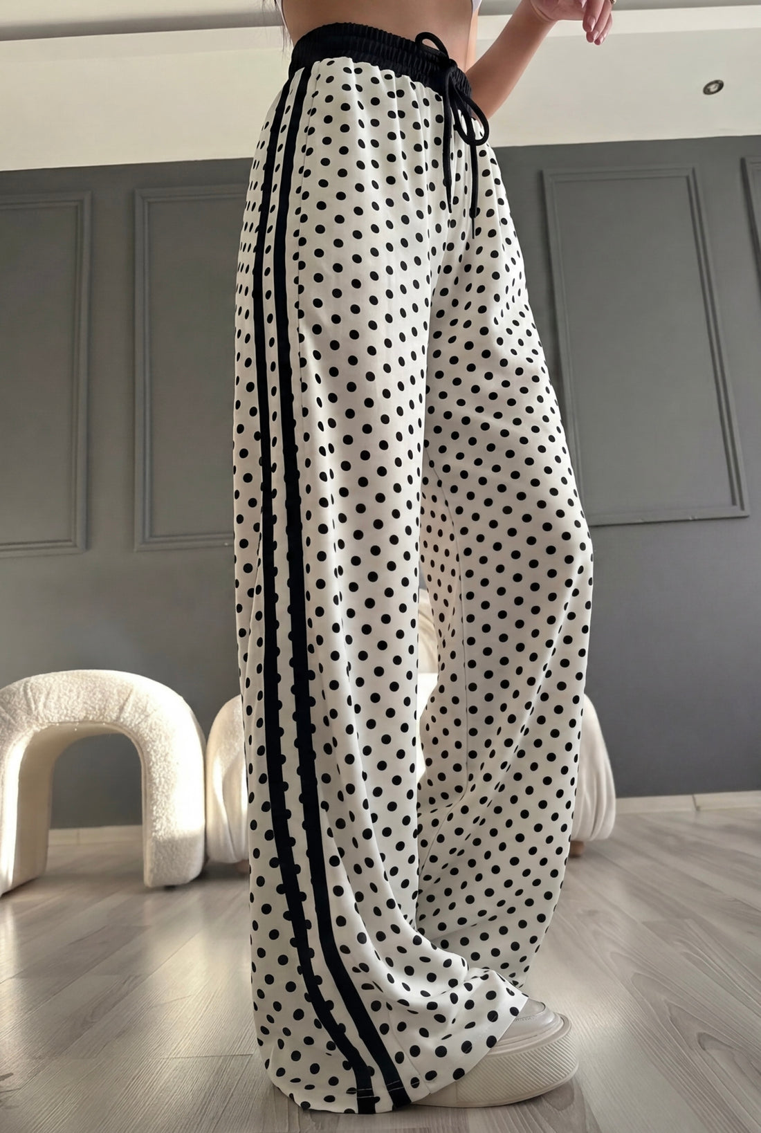 Polka dots pants