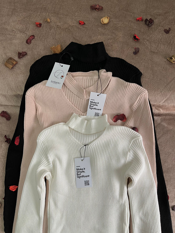 Vee Basic Pullover
