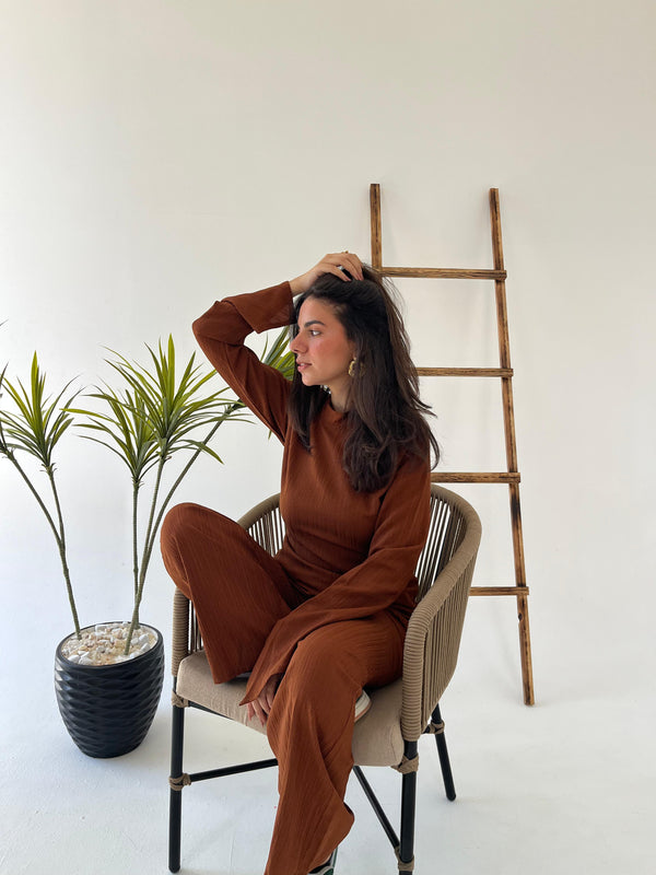 Modest Set